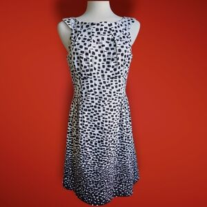 Calvin Klein Women's White and Black Dot Sheath Sleeveless A-line Midi Dress